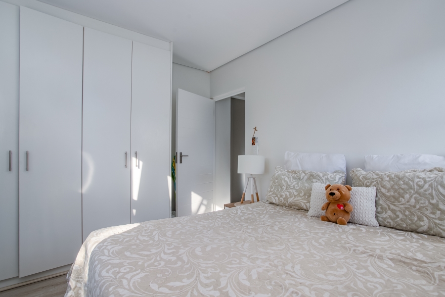 2 Bedroom Property for Sale in Honeydew Country Estate Western Cape
